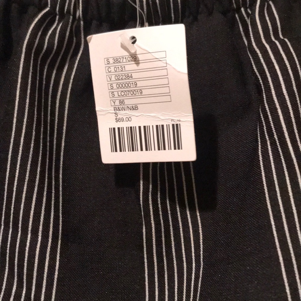 Romper - Picture 2 of 2